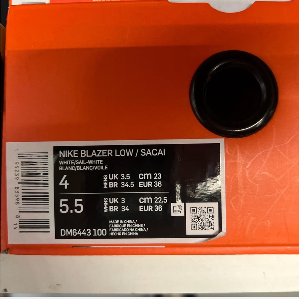 Nike Blazer Low x Sacai - Picture 6 of 6